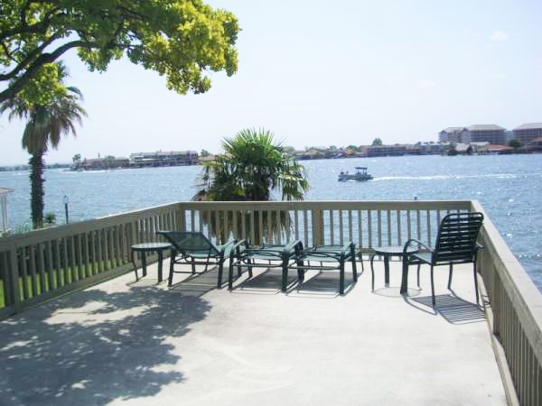 1307BrokenArrow-BoatHouseRoofDeck 1307BrokenArrow-BoatHouseRoofDeck